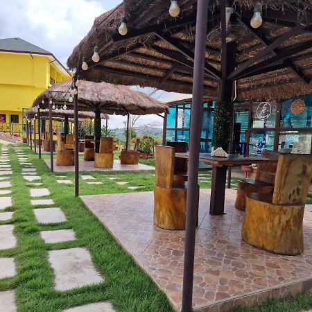 Cactus Creek Hotel Aburi Exterior foto