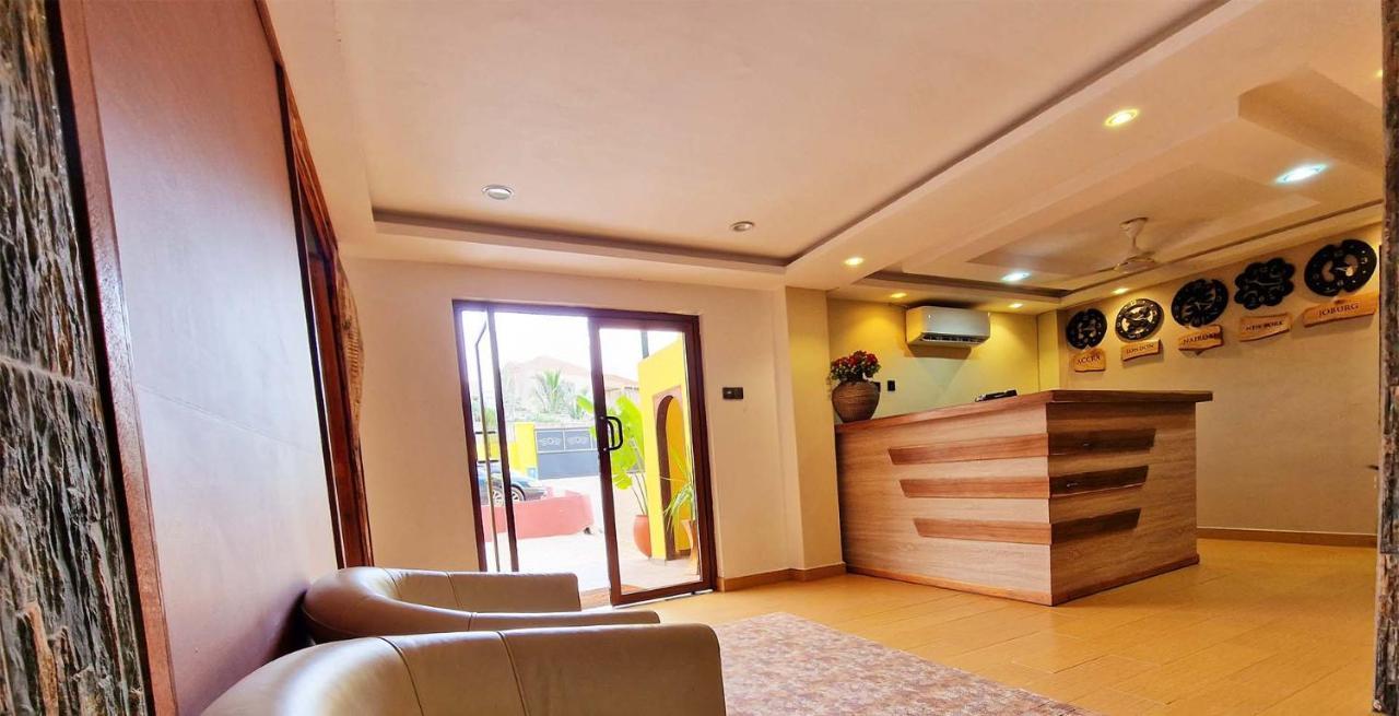 Cactus Creek Hotel Aburi Exterior foto